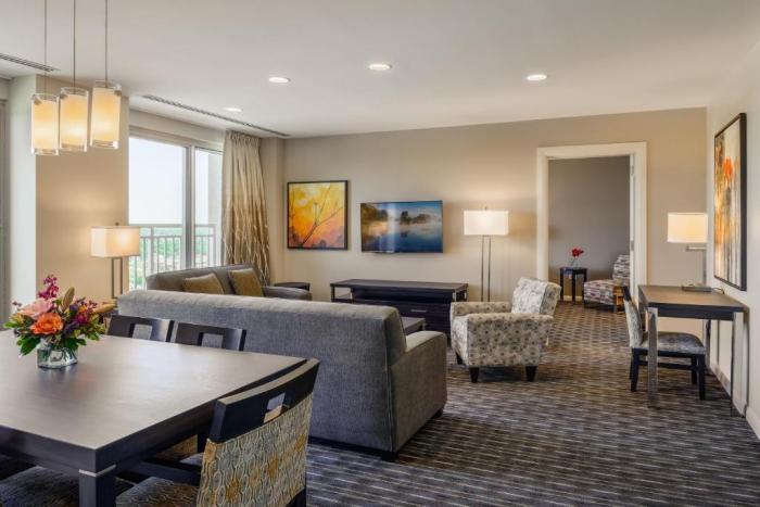 Apart-hotel Broadway Plaza, Trademark Collection By Wyndham Rochester